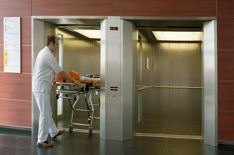 The ultimate guide to a Stretcher Elevator